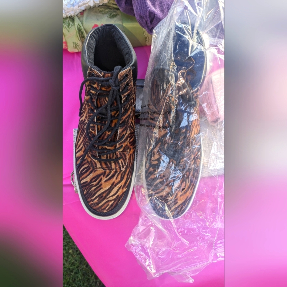 Aldo tiger shoes